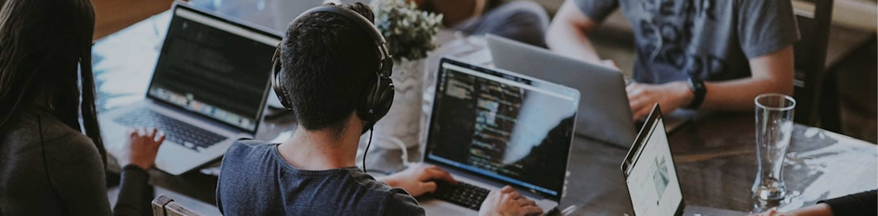 「コンピュータビジョンエンジニア」の求人バナー